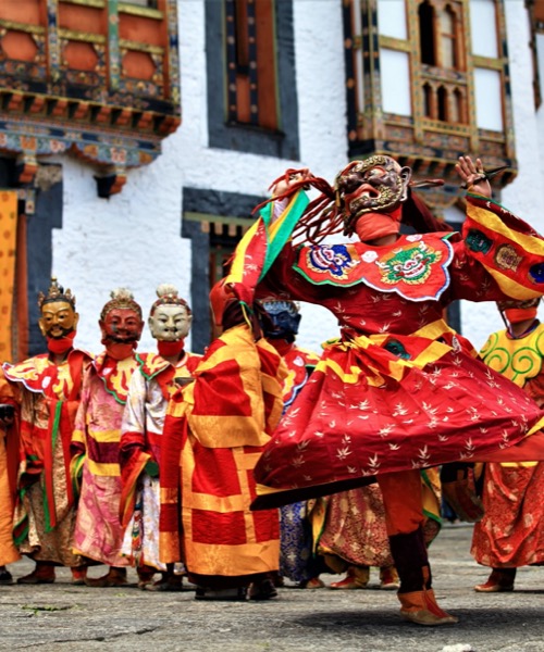 Renkli Festivaller  Nepal & Bhutan ( Nepal'de Holi ,Bhutan'da Tscheu Festivali)