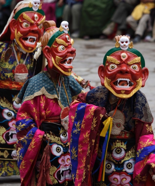 Renkli Festivaller  Nepal & Bhutan ( Nepal'de Holi ,Bhutan'da Tscheu Festivali)